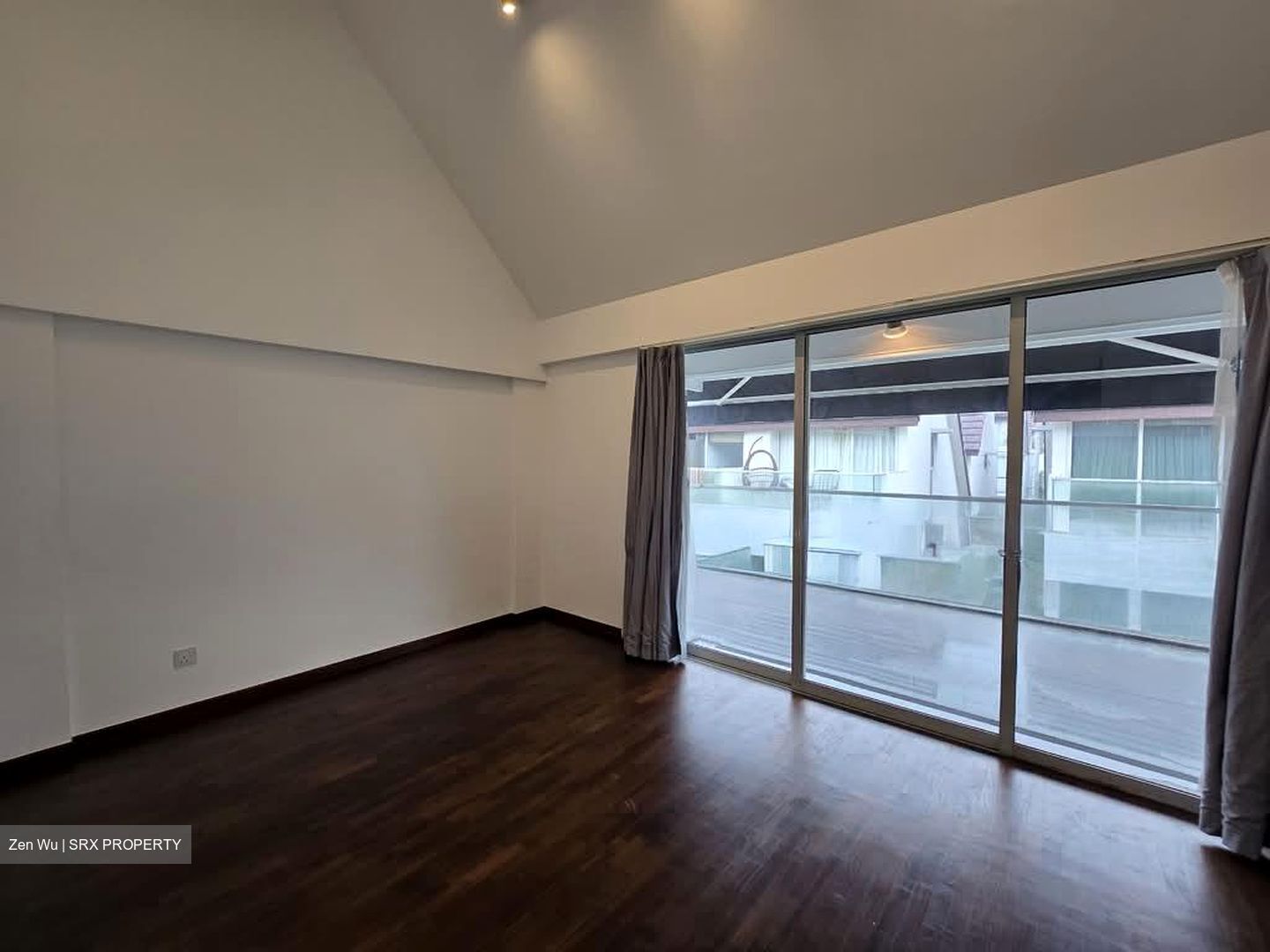Springleaf Avenue (D26), Terrace #560753301